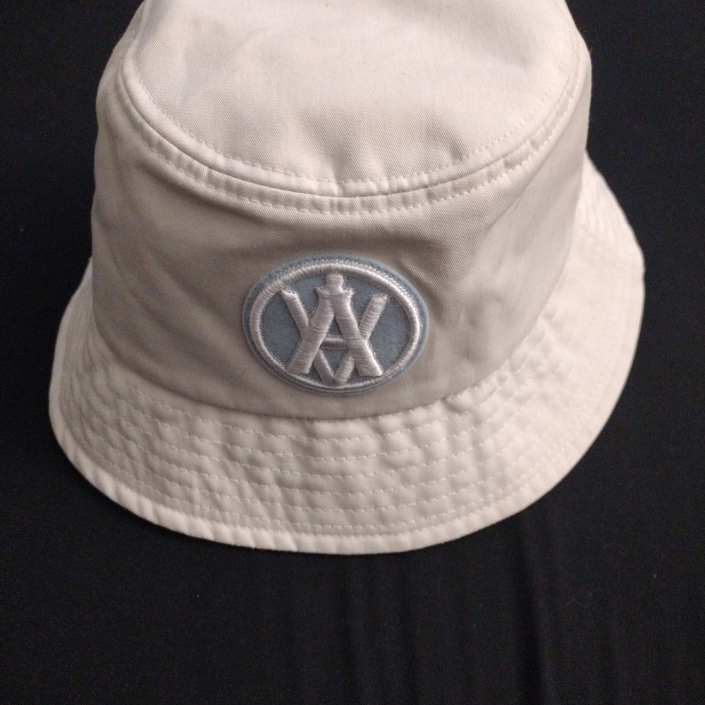 ADLV lisa bucket hat